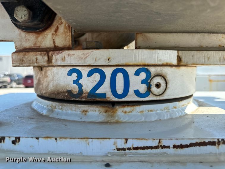 image for item EH6948 2005 Chevrolet  C4500 utility / service truck