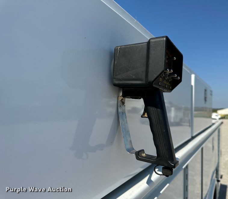 image for item EH6948 2005 Chevrolet  C4500 utility / service truck