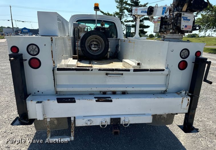 image for item EH6948 2005 Chevrolet  C4500 utility / service truck