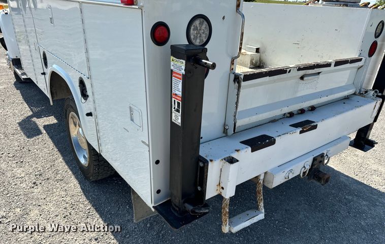 image for item EH6948 2005 Chevrolet  C4500 utility / service truck