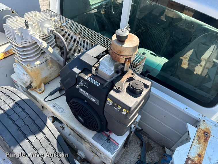 image for item EH6948 2005 Chevrolet  C4500 utility / service truck