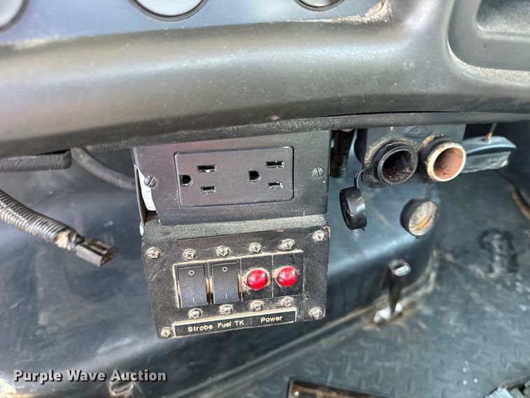 image for item EH6948 2005 Chevrolet  C4500 utility / service truck