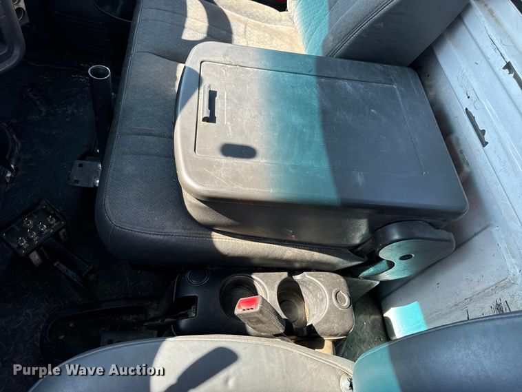 image for item EH6948 2005 Chevrolet  C4500 utility / service truck