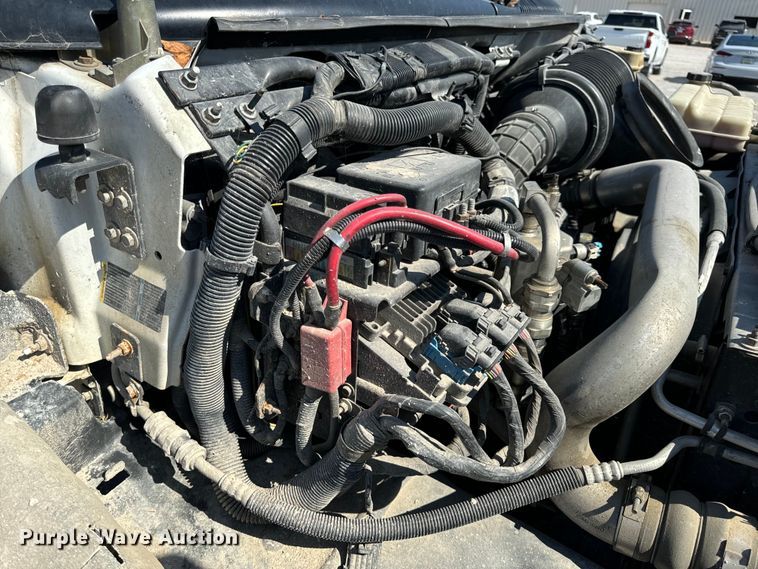 image for item EH6948 2005 Chevrolet  C4500 utility / service truck