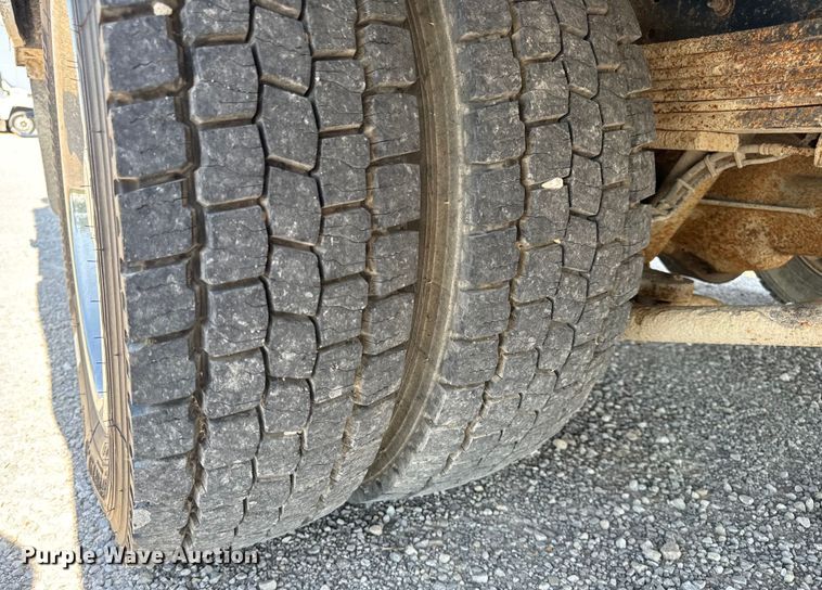 image for item EH6948 2005 Chevrolet  C4500 utility / service truck