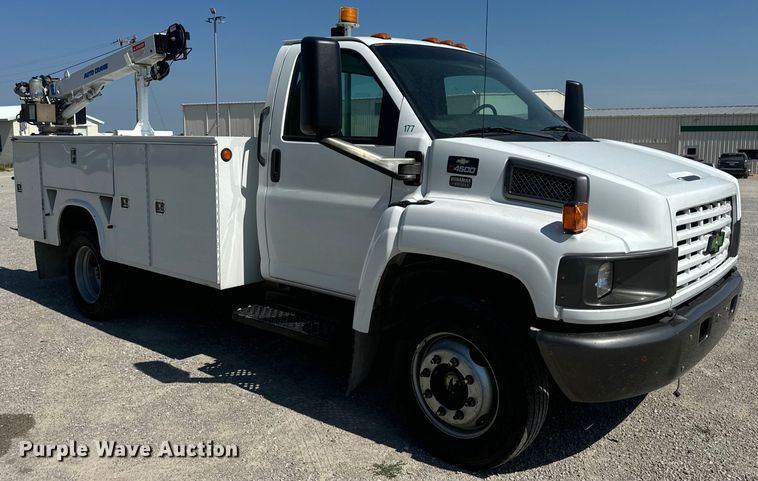 image for item EH6949 2005 Chevrolet  C4500 utility / service truck