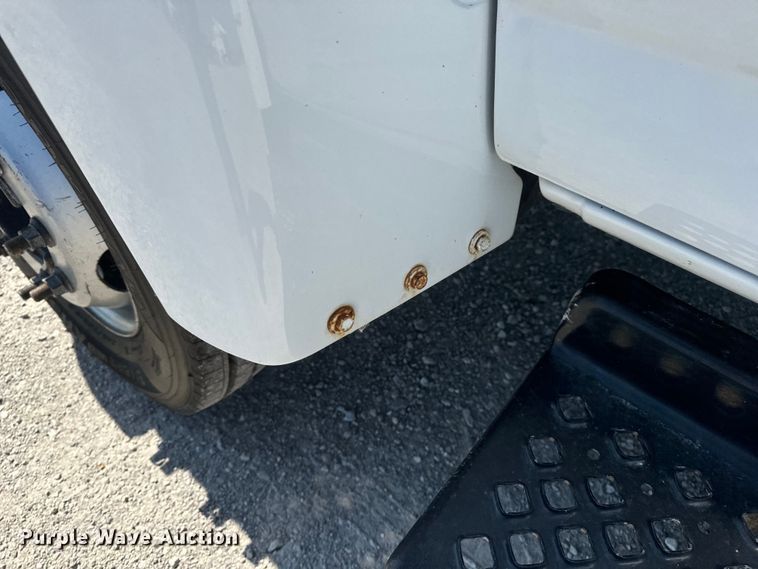 image for item EH6949 2005 Chevrolet  C4500 utility / service truck