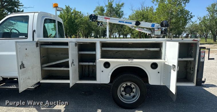 image for item EH6949 2005 Chevrolet  C4500 utility / service truck