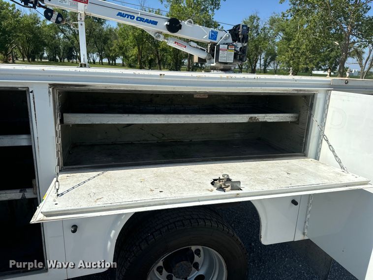 image for item EH6949 2005 Chevrolet  C4500 utility / service truck