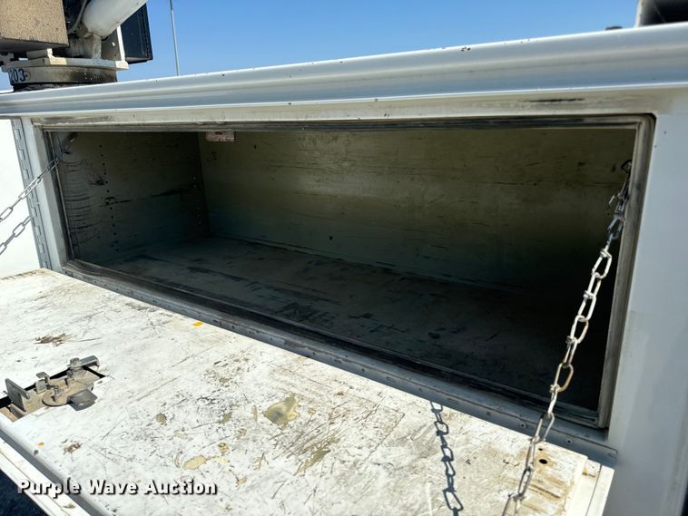 image for item EH6949 2005 Chevrolet  C4500 utility / service truck