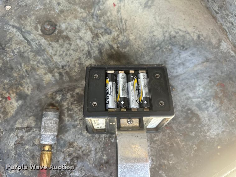 image for item EH6949 2005 Chevrolet  C4500 utility / service truck