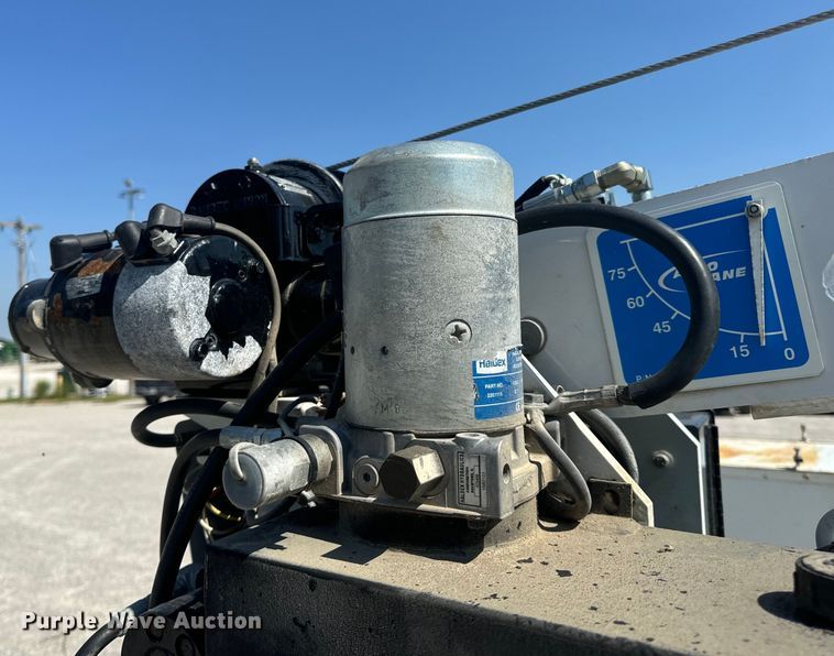 image for item EH6949 2005 Chevrolet  C4500 utility / service truck