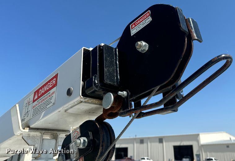 image for item EH6949 2005 Chevrolet  C4500 utility / service truck