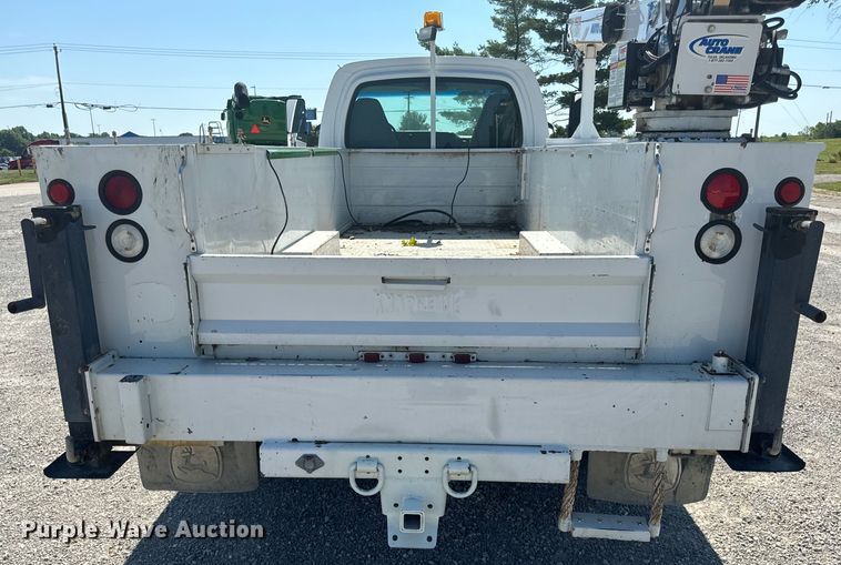 image for item EH6949 2005 Chevrolet  C4500 utility / service truck