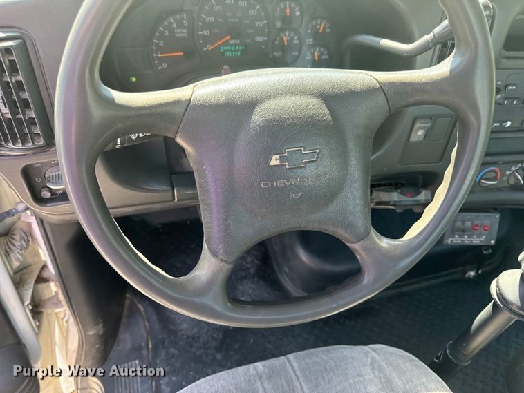 image for item EH6949 2005 Chevrolet  C4500 utility / service truck