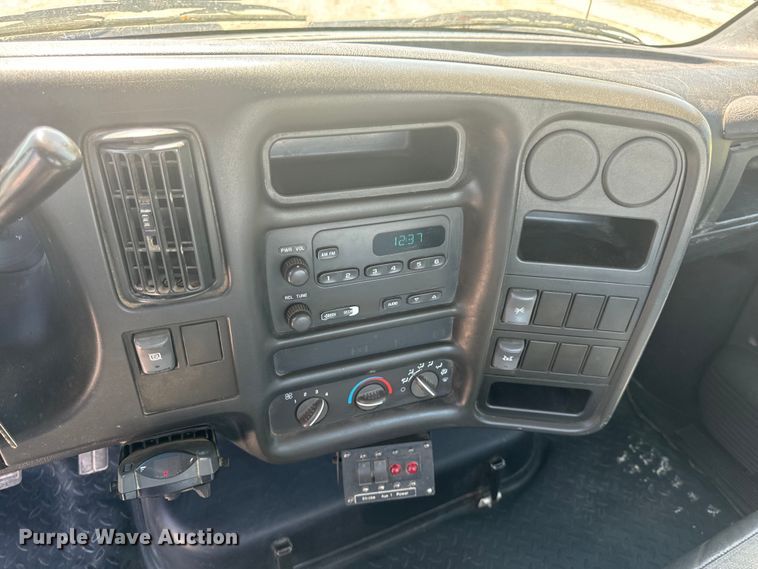 image for item EH6949 2005 Chevrolet  C4500 utility / service truck