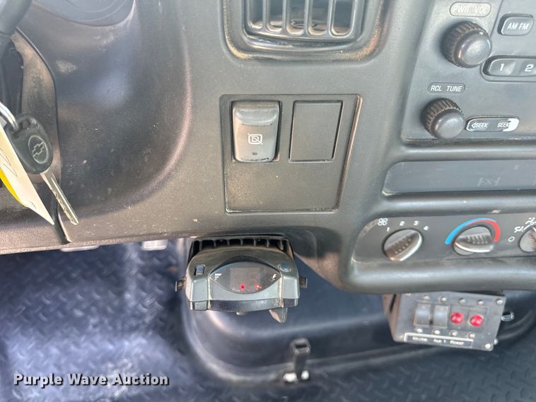 image for item EH6949 2005 Chevrolet  C4500 utility / service truck