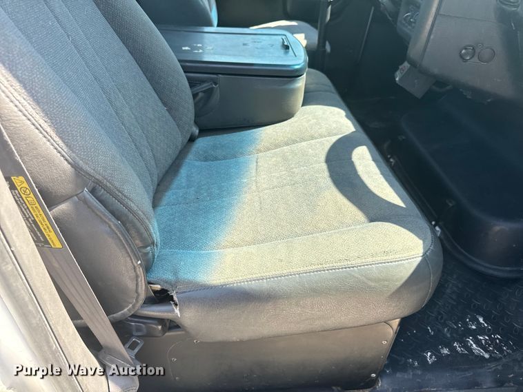 image for item EH6949 2005 Chevrolet  C4500 utility / service truck