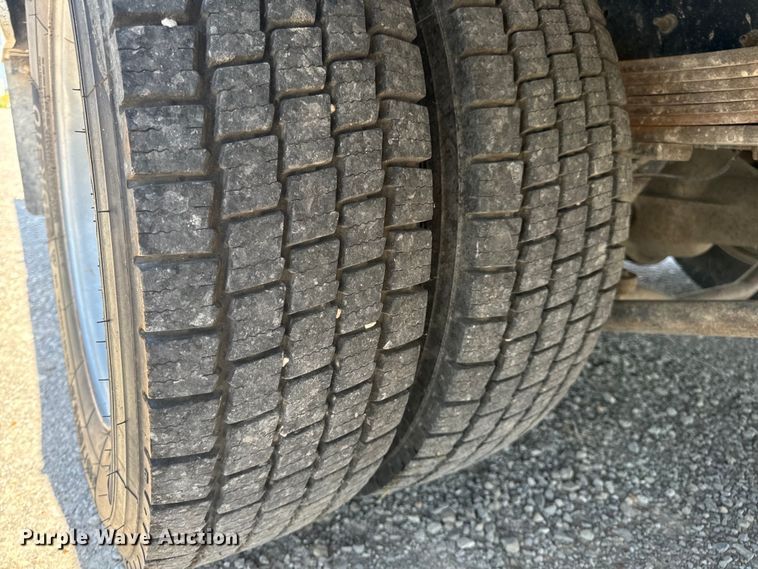 image for item EH6949 2005 Chevrolet  C4500 utility / service truck