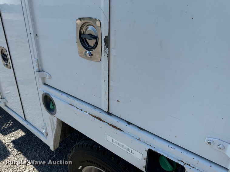 image for item EH6950 2007 Chevrolet  C5500 utility / service truck