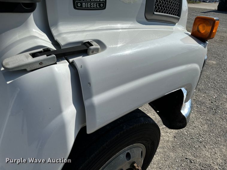 image for item EH6950 2007 Chevrolet  C5500 utility / service truck