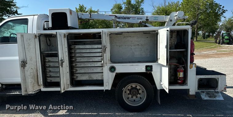 image for item EH6950 2007 Chevrolet  C5500 utility / service truck