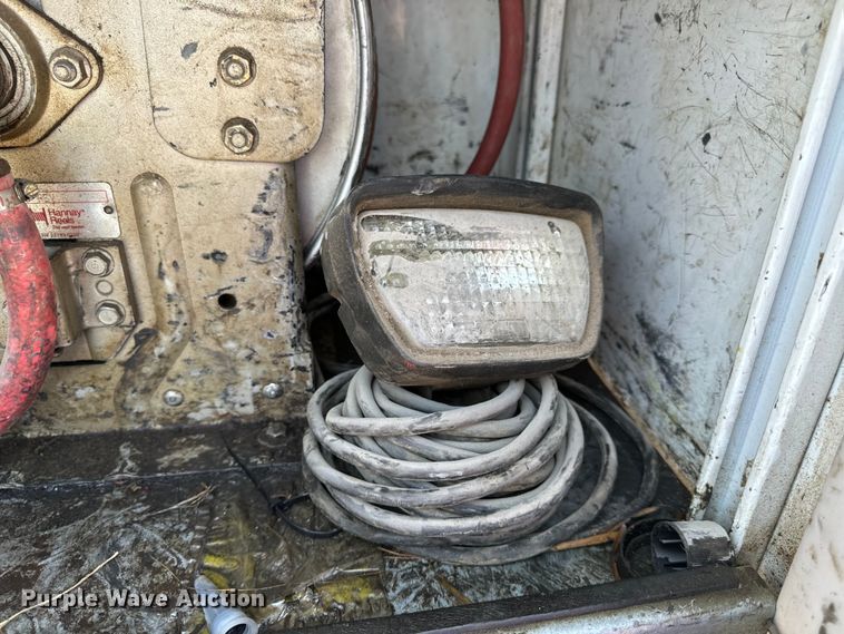 image for item EH6950 2007 Chevrolet  C5500 utility / service truck