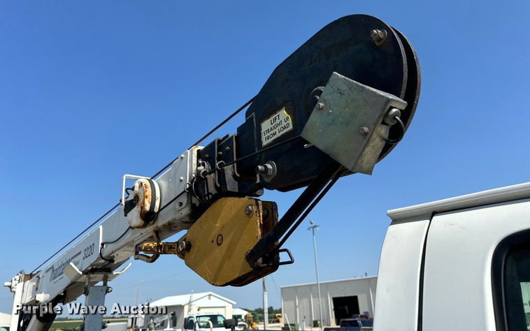 image for item EH6950 2007 Chevrolet  C5500 utility / service truck