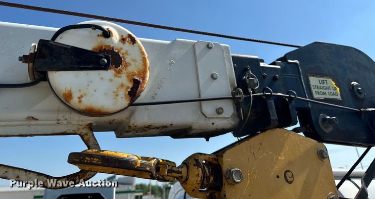 image for item EH6950 2007 Chevrolet  C5500 utility / service truck