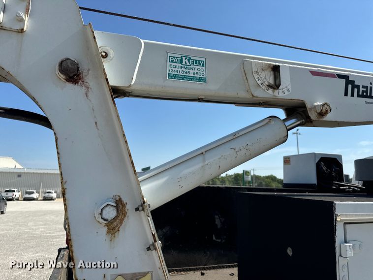 image for item EH6950 2007 Chevrolet  C5500 utility / service truck