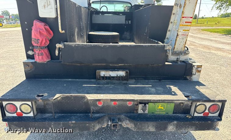 image for item EH6950 2007 Chevrolet  C5500 utility / service truck