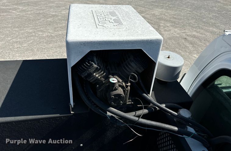 image for item EH6950 2007 Chevrolet  C5500 utility / service truck