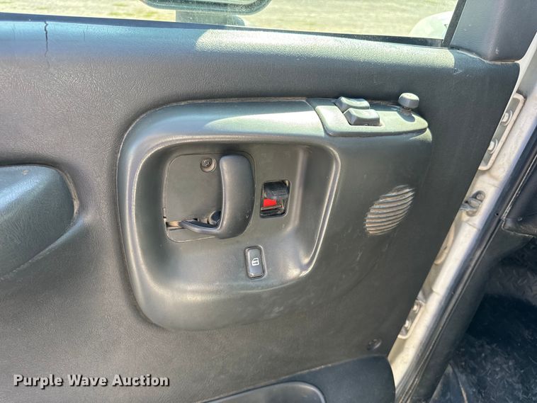 image for item EH6950 2007 Chevrolet  C5500 utility / service truck