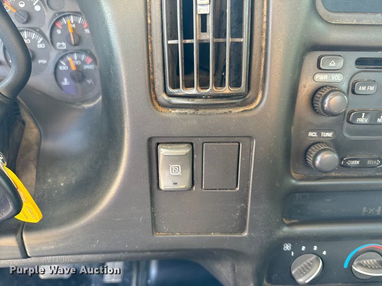 image for item EH6950 2007 Chevrolet  C5500 utility / service truck