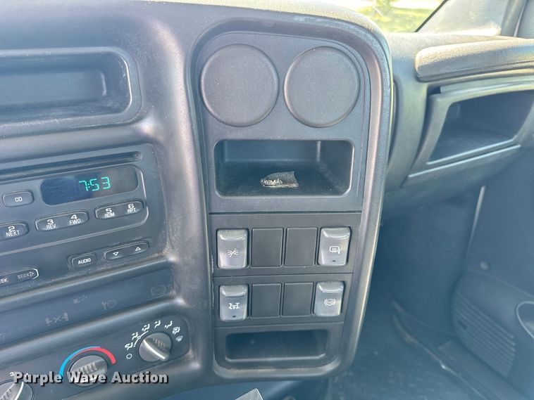 image for item EH6950 2007 Chevrolet  C5500 utility / service truck