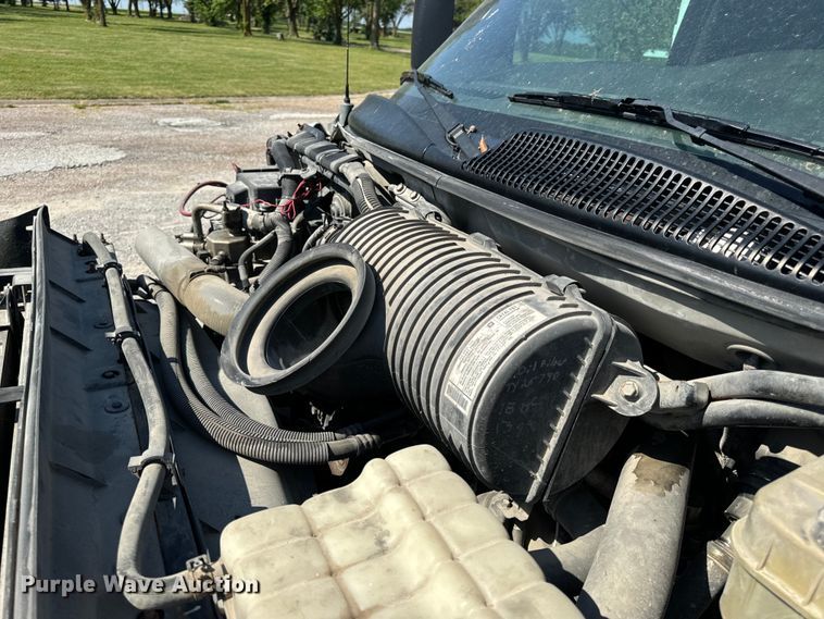 image for item EH6950 2007 Chevrolet  C5500 utility / service truck