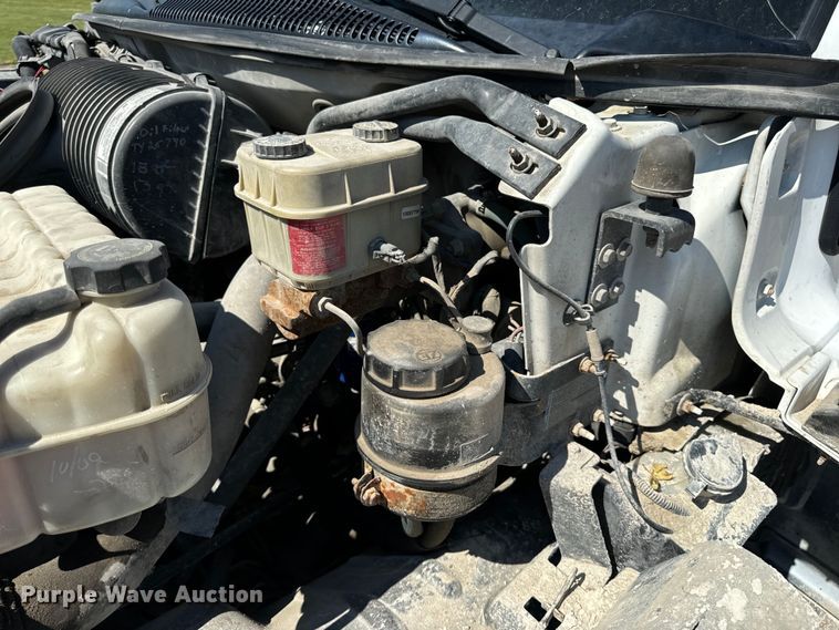 image for item EH6950 2007 Chevrolet  C5500 utility / service truck