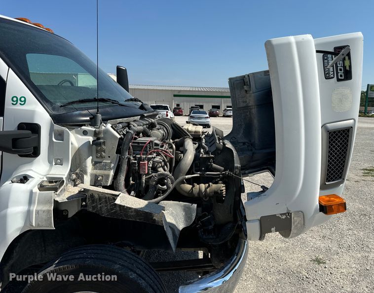 image for item EH6950 2007 Chevrolet  C5500 utility / service truck