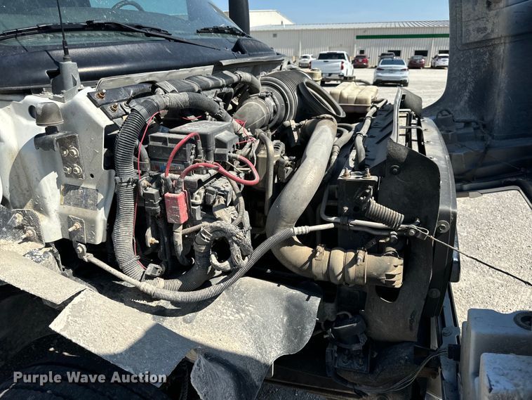 image for item EH6950 2007 Chevrolet  C5500 utility / service truck