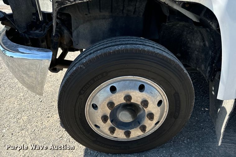 image for item EH6950 2007 Chevrolet  C5500 utility / service truck