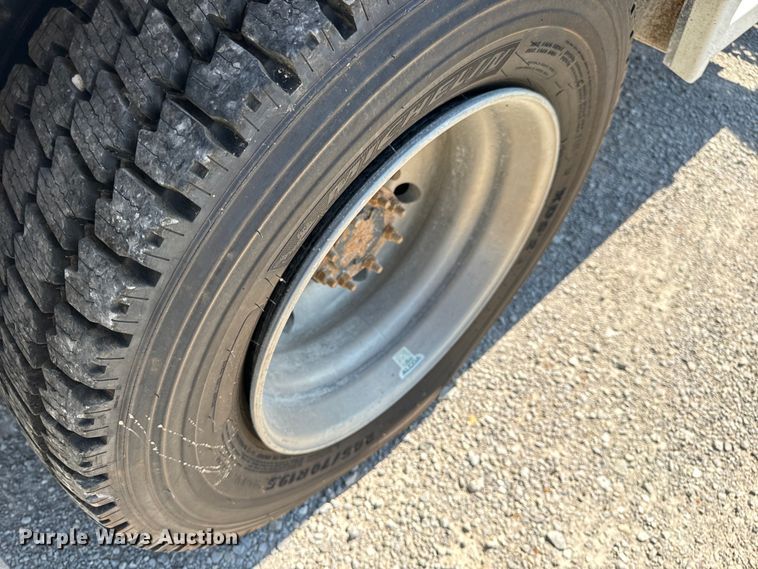 image for item EH6950 2007 Chevrolet  C5500 utility / service truck