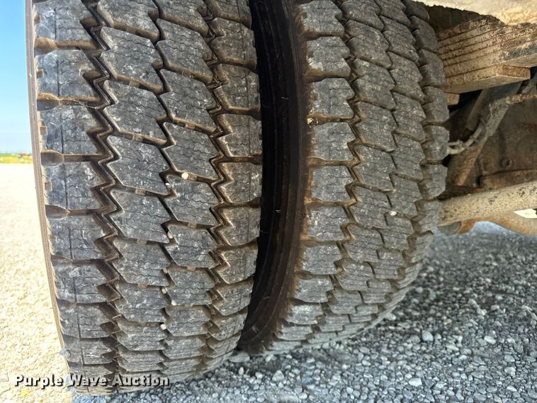 image for item EH6950 2007 Chevrolet  C5500 utility / service truck