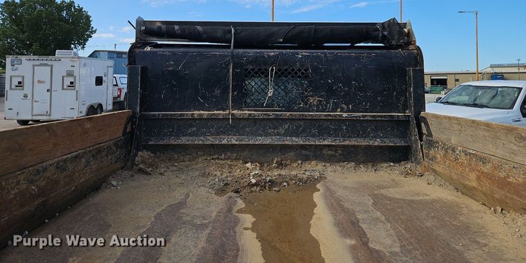 image for item EI3877 2009 Dodge Ram 5500 HD dump truck