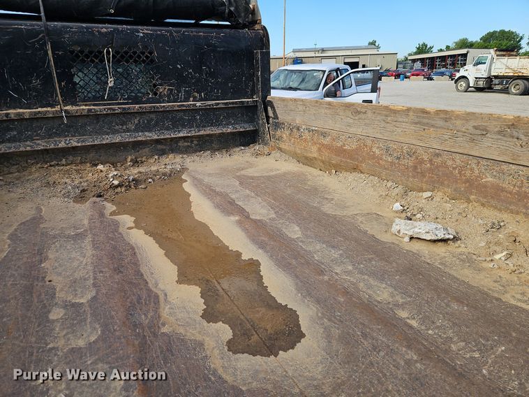 image for item EI3877 2009 Dodge Ram 5500 HD dump truck