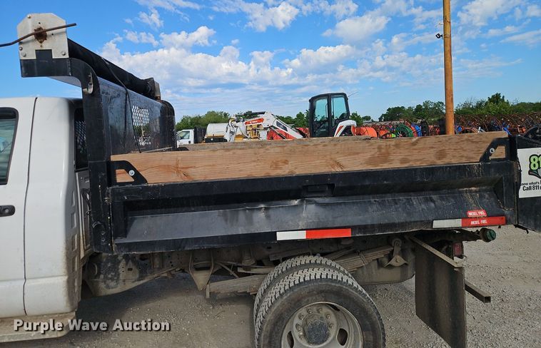 image for item EI3877 2009 Dodge Ram 5500 HD dump truck