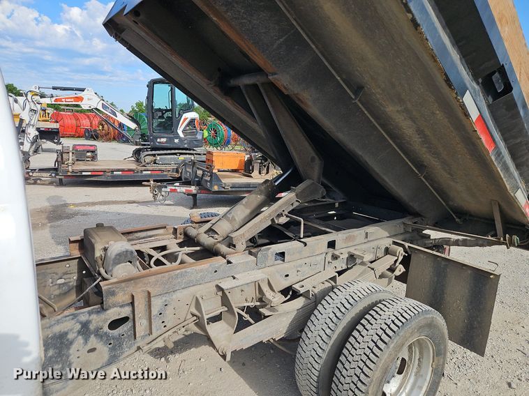 image for item EI3877 2009 Dodge Ram 5500 HD dump truck