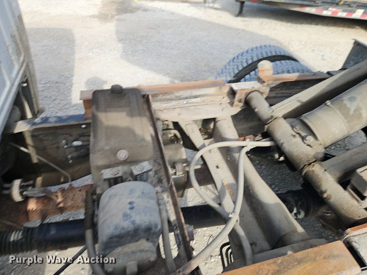 image for item EI3877 2009 Dodge Ram 5500 HD dump truck