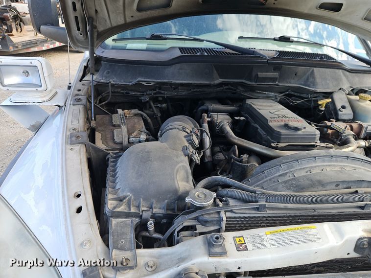 image for item EI3877 2009 Dodge Ram 5500 HD dump truck