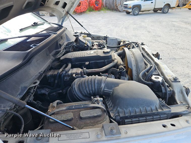 image for item EI3877 2009 Dodge Ram 5500 HD dump truck