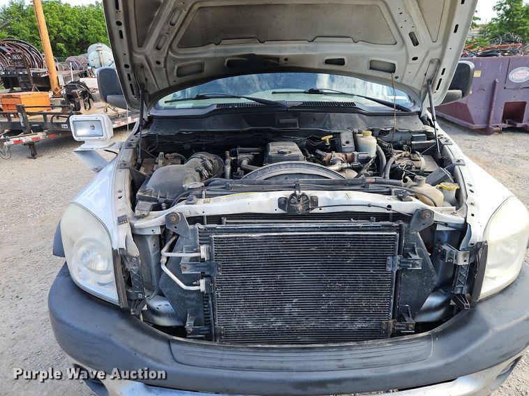 image for item EI3877 2009 Dodge Ram 5500 HD dump truck